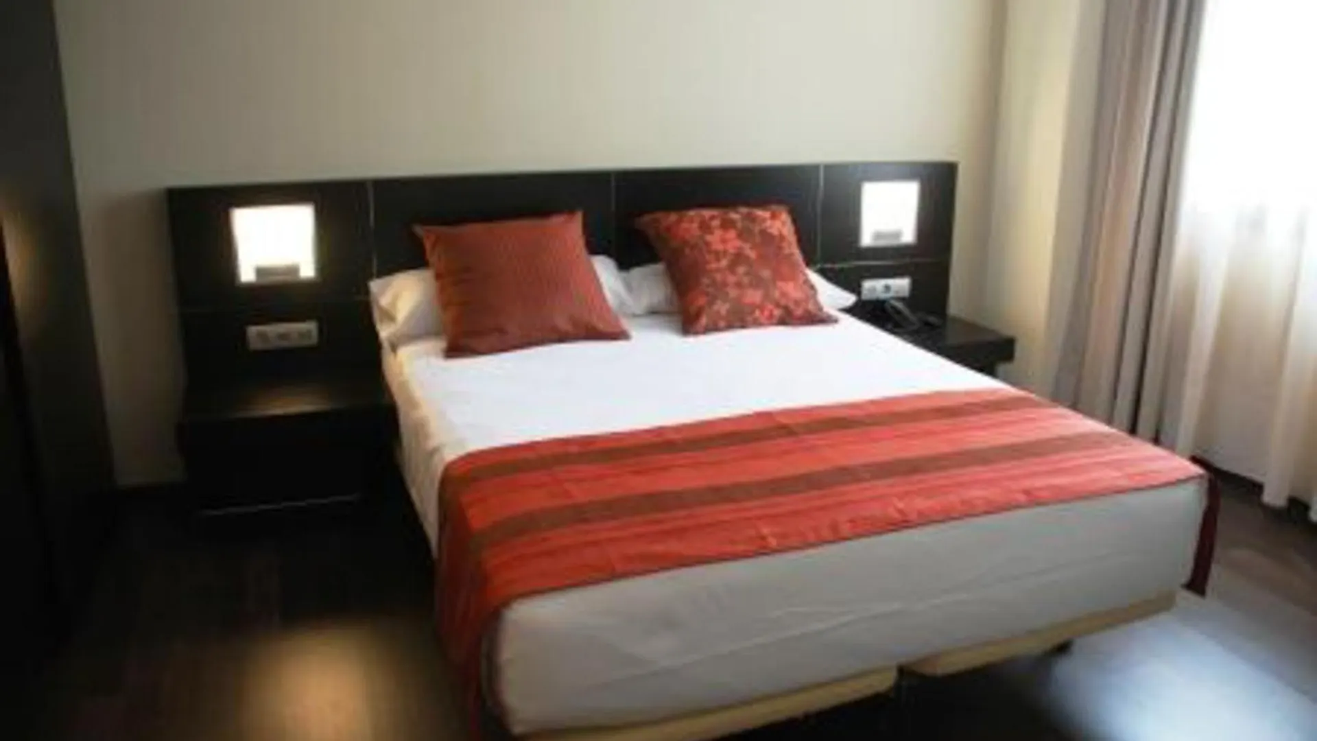 Sercotel Aura Algeciras Hotel